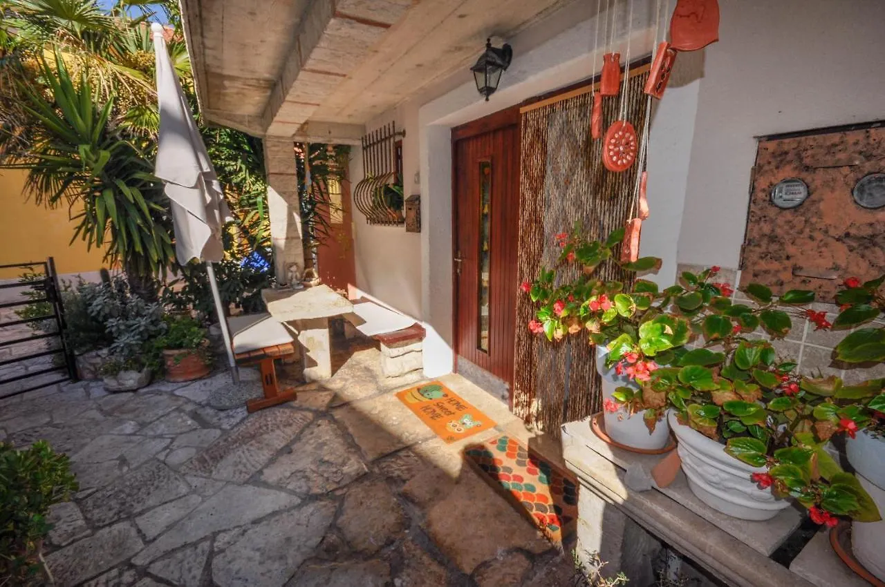 Miro Apartment Novigrad Istria Kroatien